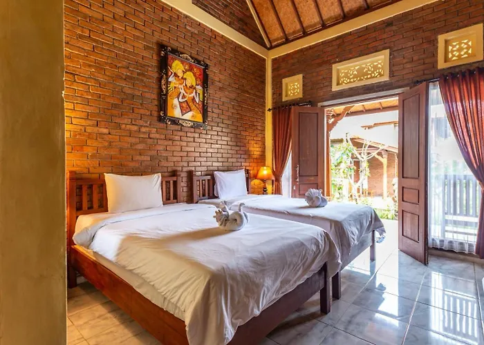 The Garuda Villa&restaurant Villa *